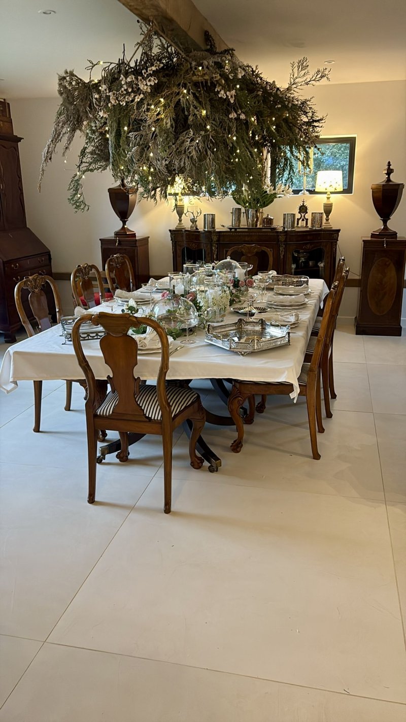 Outstanding Quality Set of 12 Antique Victorian Burr Walnut Dining Chairs - Image 17